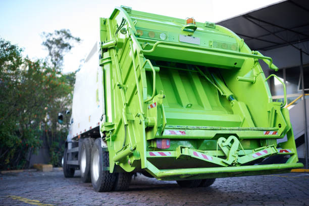 Professional Junk Removal in Lakeview Estates, GA